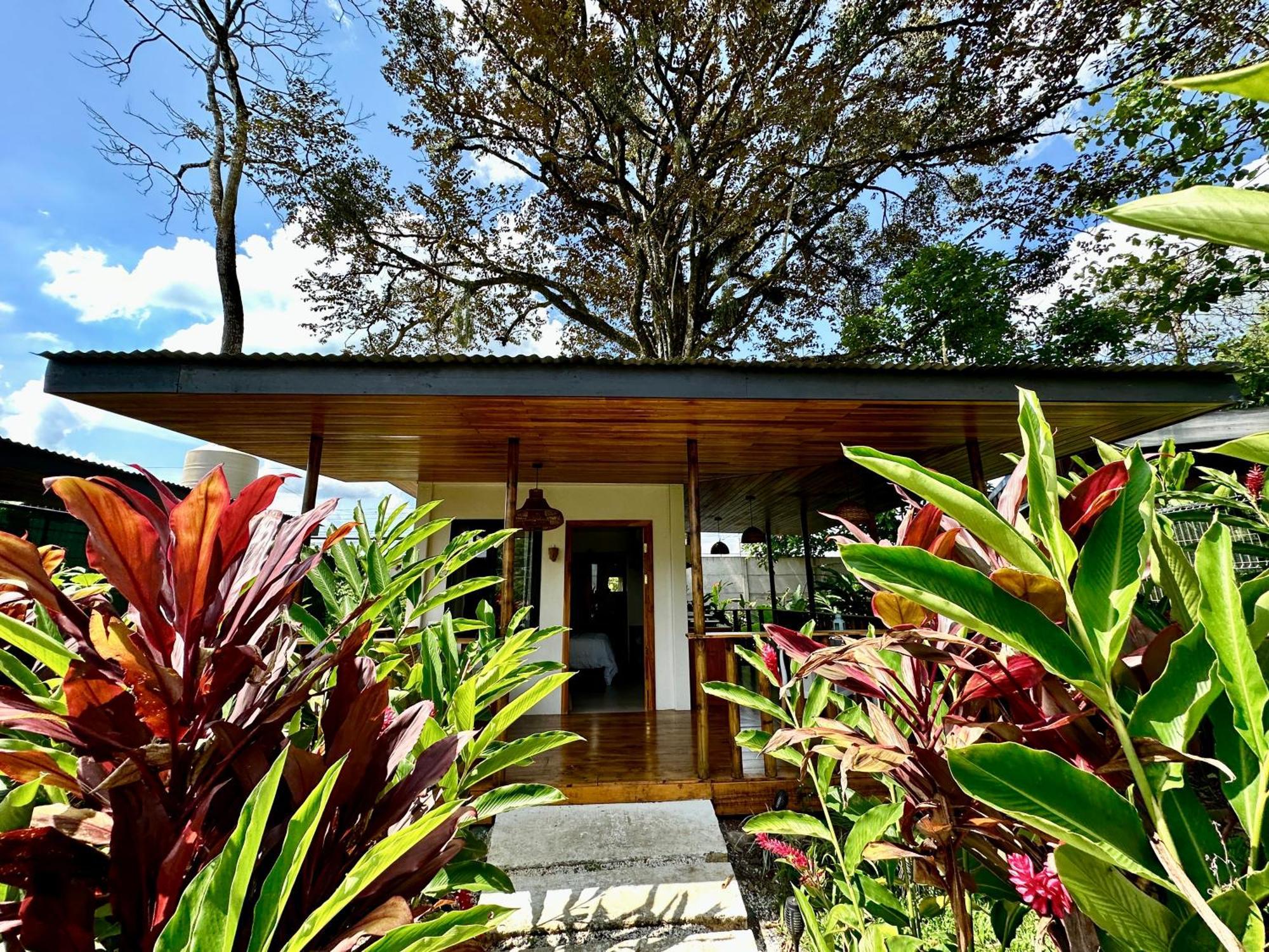 Almendros Eco-Villas La Fortuna Exterior foto